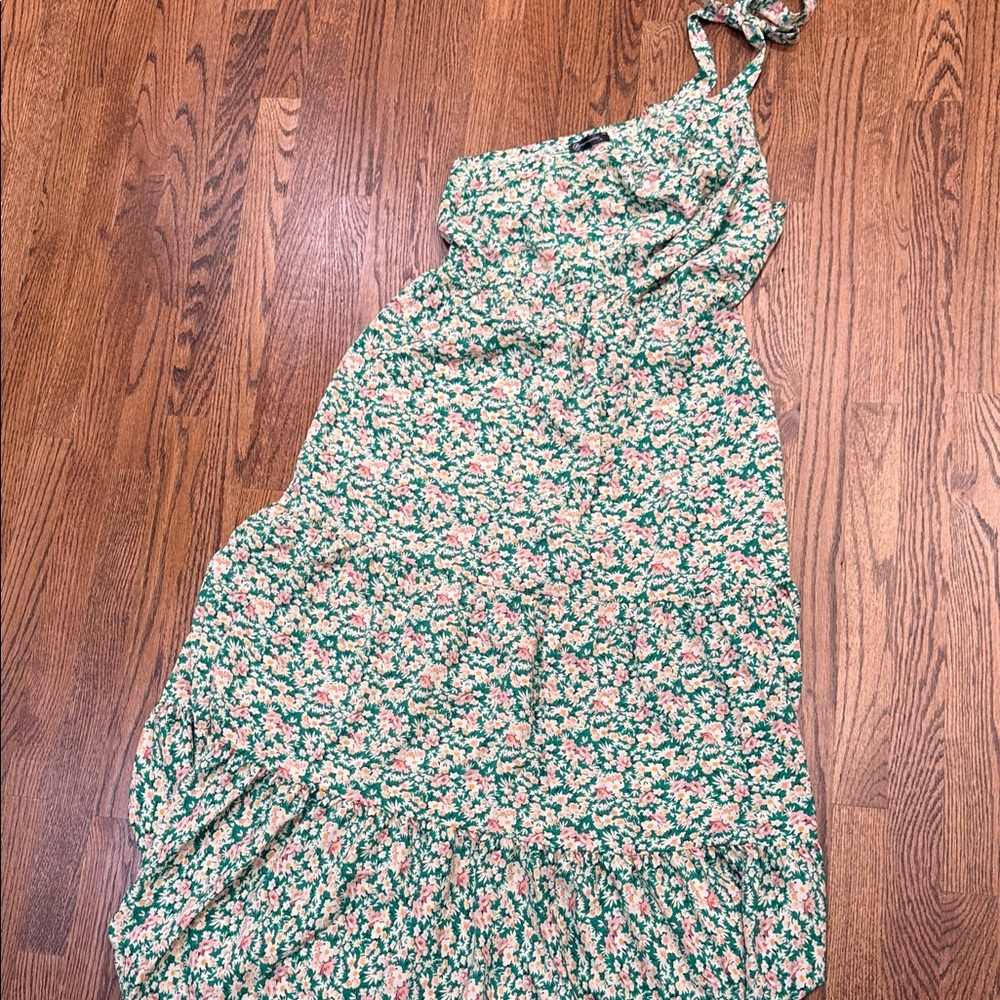 Floral one shoulder dress - Picture 4 of 6
